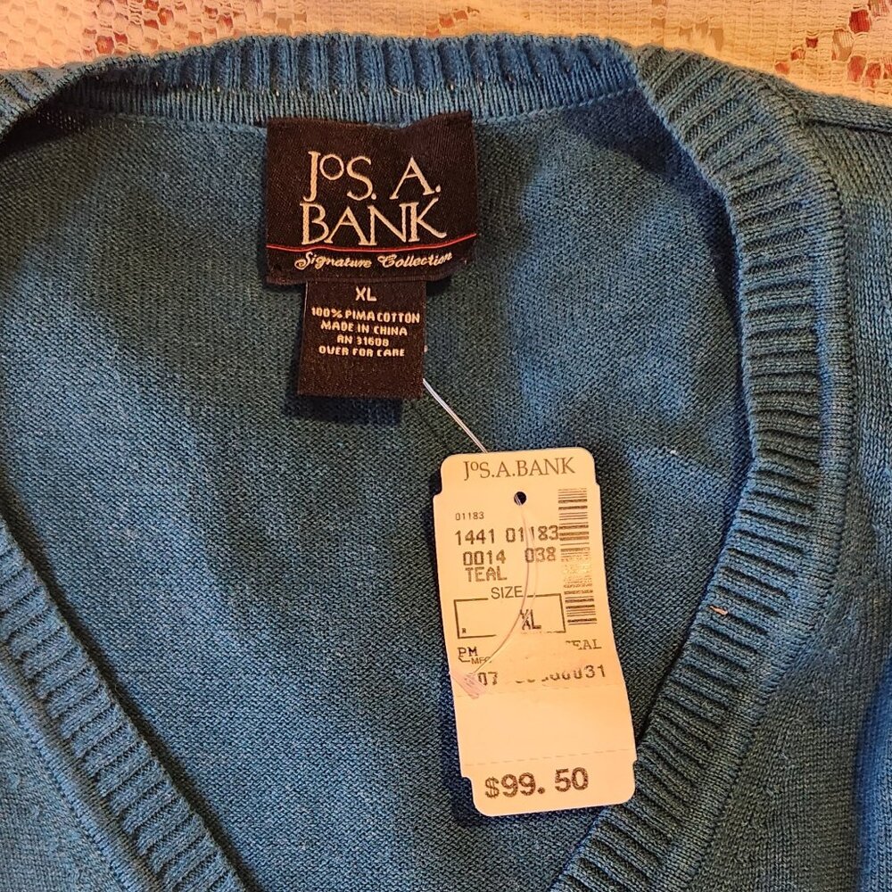 Jos. A. Banks men's cotton pullover